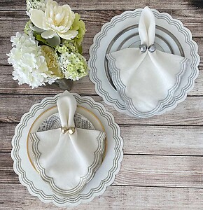Bodrum Belgravia Green Scalloped Linen Napkins - Set of 4