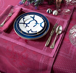 Le Jacquard Francais Palais Venitien Pink Table Linens