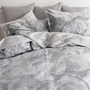 Jacquard Bedding - St. Geneve Opus