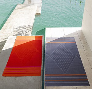 Le Jacquard Francais Sand Club Voile Dark Grey Beach Towel
