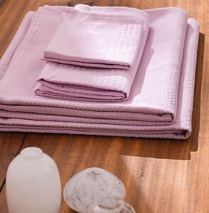 Le Jacquard Francais Pois de Senteur Pink Towels