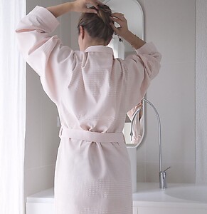 Le Jacquard Francais Volupte Pink Bath Robes