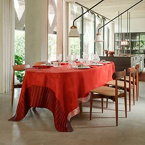 Le Jacquard Francais Souveraine Red Table Linens