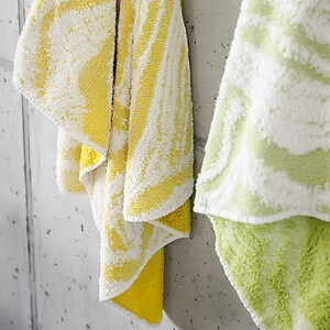 Abyss Fogo Towels