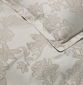 Sferra Tivoli Bedding