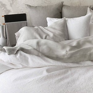 Jacquard Bedding - St. Geneve Halo