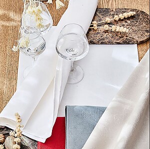 Le Jacquard Francais Marie Galante White Table Linens
