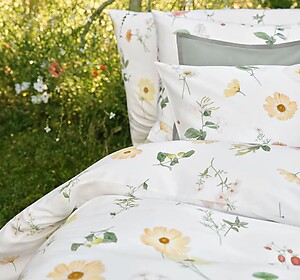 Schlossberg Zinnia Blanc Bedding